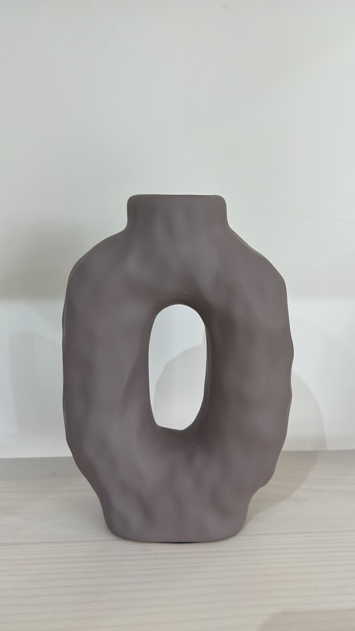 Organic Sculptural Vase Collection - Lilac